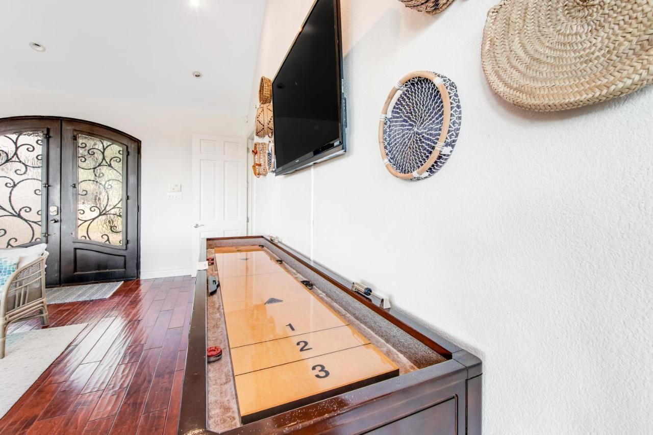 Villa Cliff Side Oasis Spicewood Esterno foto