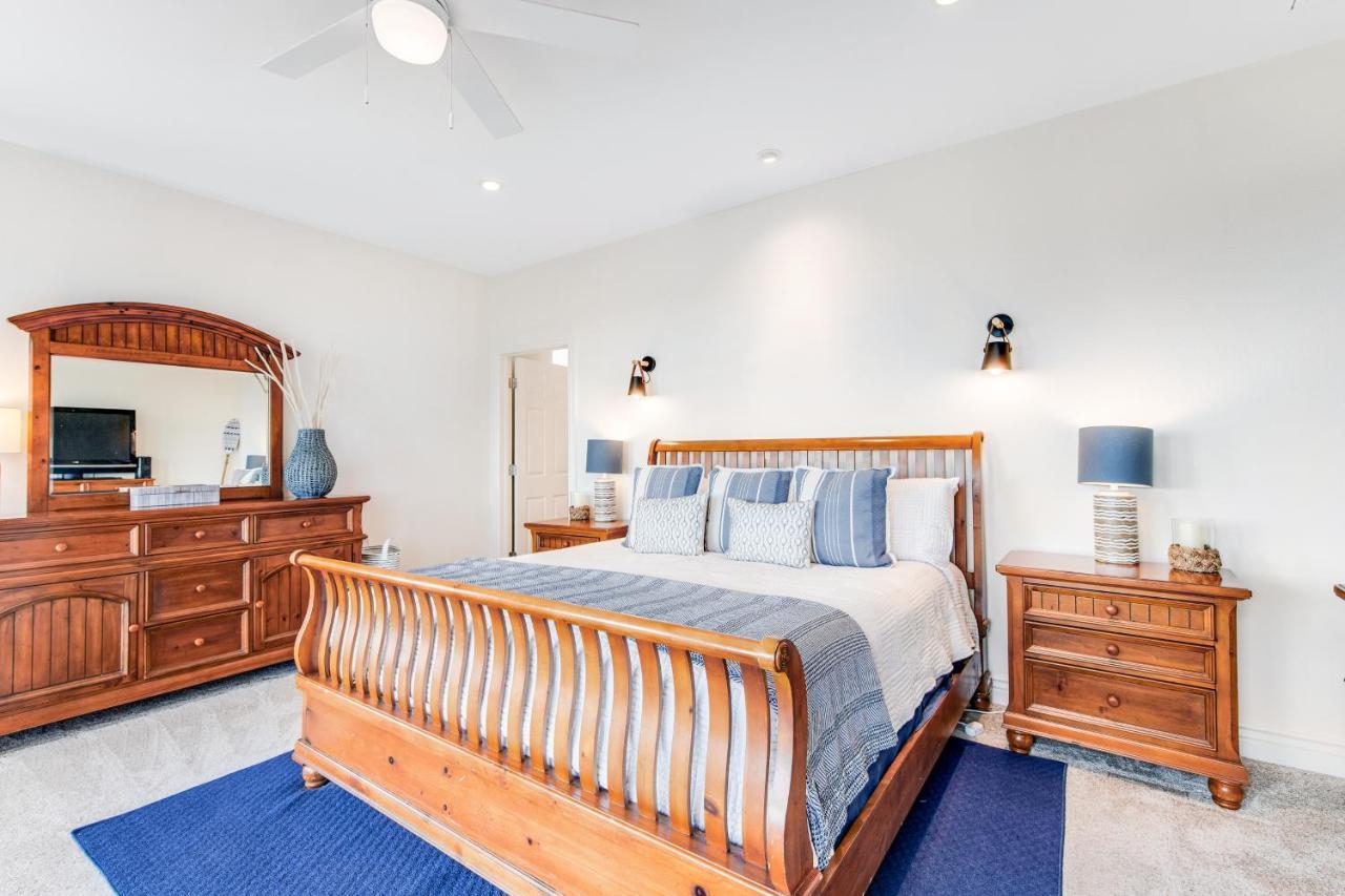 Villa Cliff Side Oasis Spicewood Esterno foto